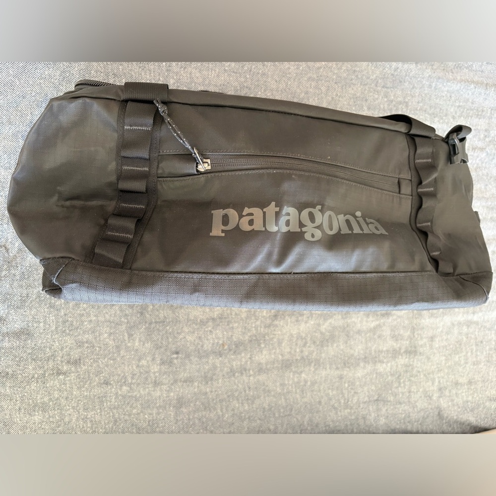 Patagonia Black hole Duffel Bag 40L